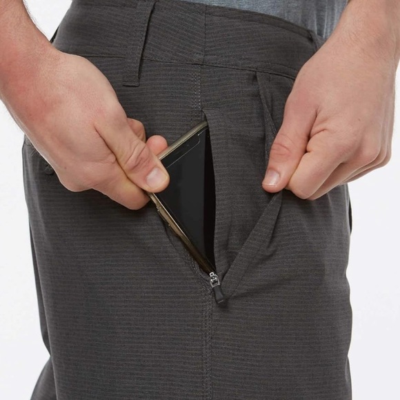 NWT Hang Tan Hybrid Short Size 36 - Picture 3 of 10